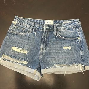FRAME. Le Grand Garçon shorts. Size 27. Medium distressed wash.